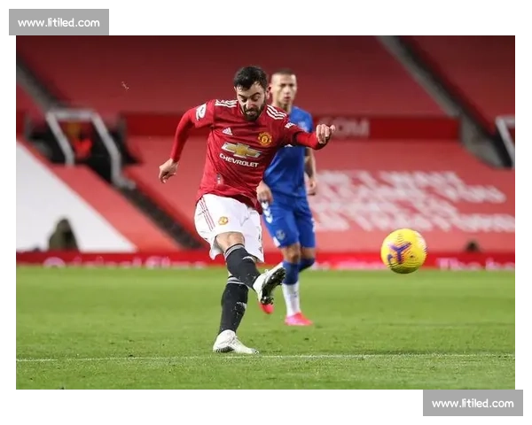 斯旺西对阵曼联比赛回看红魔低谷与战术反思全解析关键瞬间与数据解读